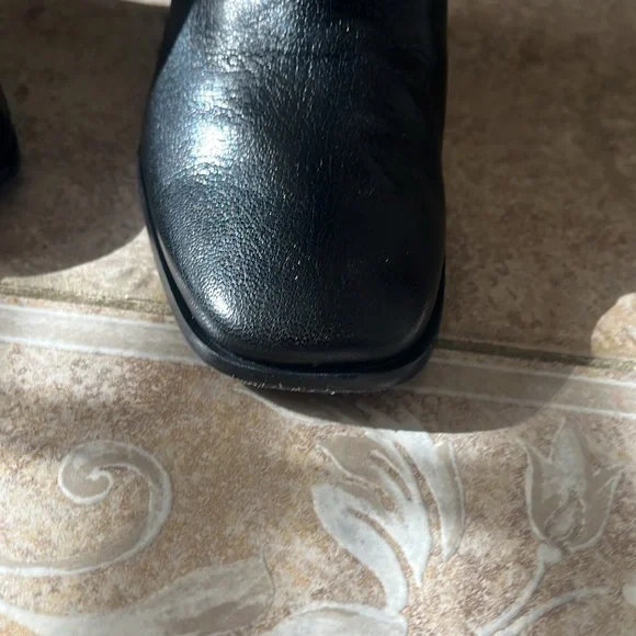 New Tory Burch boots size 7 - Picture 5 of 9